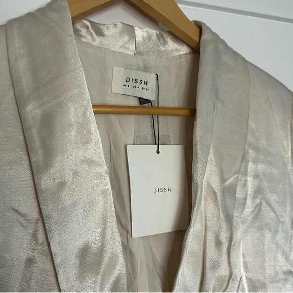 DISSH Oversized Kiah Pearl Satin Blazer US 4 NWT New jacket cream neutral button - Picture 7 of 16